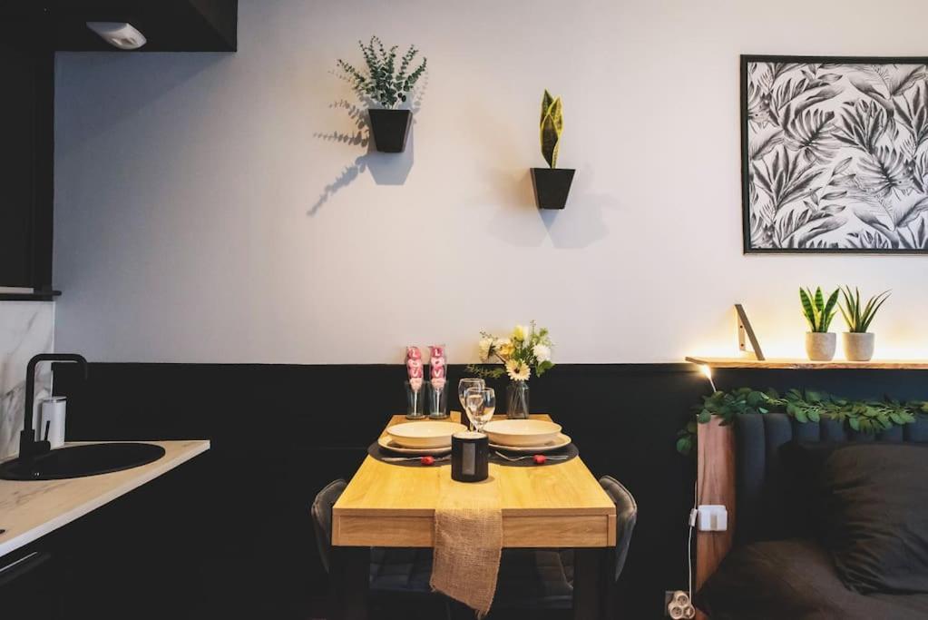 Love Room, La Douce Angevine Angers Extérieur photo